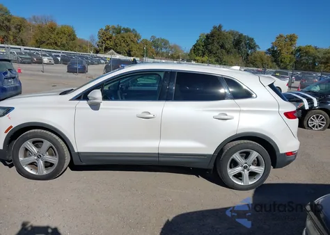 2018 Lincoln Mkc Premiere z USA, uszkodzony, nr VIN 5LMCJ1C98JUL08014